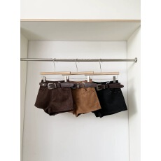 批发辣妹麂皮绒高腰配腰带提臀显瘦<b class='q'>休闲</b>裤女秋季新款韩版百搭a字短裤