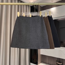 批发韩系简约气质花边羊绒金属标A字百搭短裙半身裙女加厚淑女包臀裙