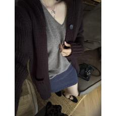 批发2025秋季新款韩系慵懒<b class='q'>针织</b>开衫外套V领<b class='q'>针织</b>上衣蓝色半身裙三件套