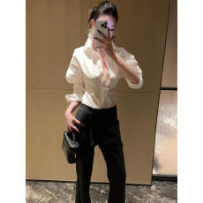 批发法式高级感洋气爆款白色长袖衬衫女秋冬时尚收腰衬衣百搭长裤<b class='q'>套装</b>