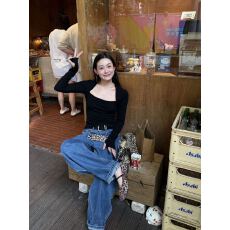 批发纯欲辣妹方领显瘦百搭气质长袖T恤早秋新款<b class='q'>哈伦</b>裤宽松<b class='q'>牛仔裤</b>套装
