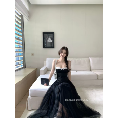 批发缎面蕾丝拼接吊带<b class='q'>连衣裙</b>/<b class='q'>抹胸</b>女