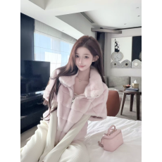 批发若语定制 完全欧尼 环保皮草婴儿粉立领半袖外套高级感气质名媛