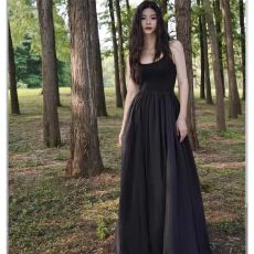 批发法式复古黑色连衣裙收腰显瘦<b class='q'>泰国</b>旅游穿搭三亚海边度假沙滩裙长裙