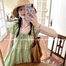 批发优质质量  绿色<b class='q'>格子</b>泡泡袖<b class='q'>连衣裙</b>女夏泰式多巴胺海边度假棉麻长裙