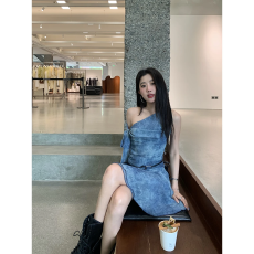 批发优质质量  美式辣妹短袖T恤女夏季新款小众卡通印花薄款百搭上衣