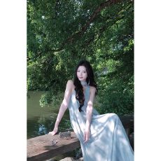 批发优质质量  法式蓝色挂脖吊带<b class='q'>连衣裙</b>子女夏季新款海边度假<b class='q'>气质</b>长裙