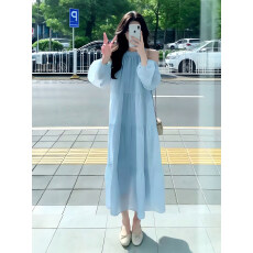 批发优质质量 海边度假连衣裙夏季甜美温柔风法式气质绝美露肩沙滩裙