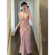 批发蕾丝拼接吊带连衣裙女夏季荷叶边鱼尾裙黑色收腰裙子纯欲<b class='q'>包臀</b><b class='q'>长裙</b>