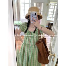 批发优质质量  绿色格子<b class='q'>泡泡袖</b><b class='q'>连衣裙</b>女夏泰式多巴胺海边度假棉麻长裙