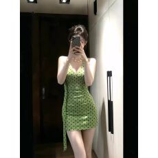 批发法式复古高级感飘带<b class='q'>波点</b><b class='q'>连衣裙</b>女夏季性感辣妹收腰显瘦包臀短裙子