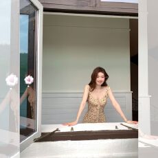 批发法式优雅小碎花连衣裙女夏季新款小个子方领收腰<b class='q'>显瘦</b>吊带裙长裙子
