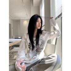 批发复古慵懒风圆领印花长袖t恤女春夏款宽松显瘦韩版个性上衣<b class='q'>防晒衫</b>