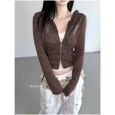 批发女秋季韩系少女感水钻显瘦百搭短款休闲长袖连帽卫衣<b class='q'>外套</b>chic上衣