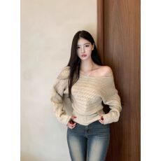 批发<b class='q'>欧美</b>麻花气质露肩短款<b class='q'>T</b><b class='q'>恤</b>秋冬新款高级感斜肩显瘦外穿长袖上衣<b class='q'>女</b>