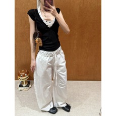 批发美式辣妹波点撞色叠穿吊带背心女短袖t恤两件套设计感修身v领<b class='q'>上衣</b>