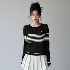 批发韩系圆领撞色条纹字母刺绣百搭长袖