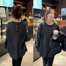 批发2026新款秋冬慵懒高级感灰色毛衣<b class='q'>孕妇装</b>宽松中长款<b class='q'>上衣</b>遮屁股洋气