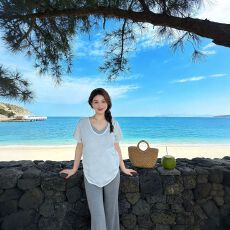 批发2026夏季孕妇装韩版新款V领宽松遮肚显瘦<b class='q'>休闲</b>纯色假两件孕妇T恤