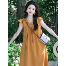 批发2026新款法式温柔风小飞袖夏季宽松遮肚子显瘦孕妇装连衣裙高级感