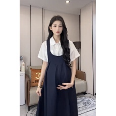 夏季新款时尚气质减龄学院风长款短袖衬衣宽松显瘦背带裙孕妇套装