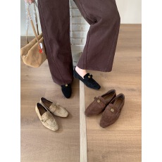 2025秋冬新款老钱风简约内增高方头棕色内增高乐福鞋