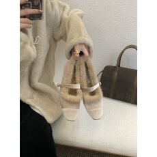 批发丝绒<b class='q'>复古</b>内增高绝美配裙子内增高洋气千金风高级感秋冬新款单鞋