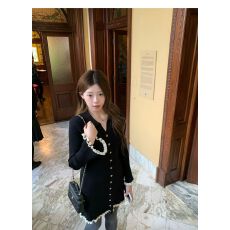 批发DGKP小香风长袖针织连衣裙子女早秋穿搭纯欲风包臀小黑裙冬装