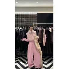 批发韩系冬季新款<b class='q'>设计</b>感毛毛拼接卫衣外套加绒阔腿卫裤加厚两件套女