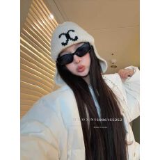 批发韩国东大门2025冬洋气宽松大版法式老钱休闲加厚圆领羽绒服