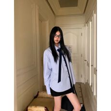 批发红人馆蓝色衬衫女秋季2025新款上衣条纹别致绝美法式长袖纯棉衬衣