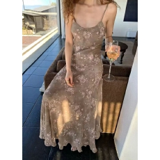 批发ALL IN韩系2026早春新品设计感百搭显瘦碎花气质<b class='q'>时尚</b>吊带<b class='q'>连衣裙</b>