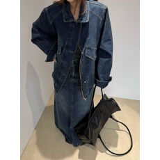 批发气质设计感套装女2025秋<b class='q'>冬</b>新款韩版复古时尚牛仔外套半身裙两件套
