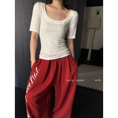 批发辣妹低领燕麦色短袖t恤女2026新款今年流行爆款显瘦紧身上衣纯欲