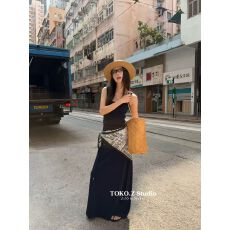 批发韩系设计感不规则收腰绑带无袖小衫+高腰宽松休闲裤套装(配丝巾)