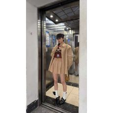 批发<b class='q'>韩国</b> 时尚慵懒风纯色宽松显瘦衬衣外套+松紧A字半身裙两件套