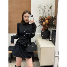 批发2026R13秋季新款长袖小众设计款时尚休闲百搭显瘦<b class='q'>连衣裙</b>女装
