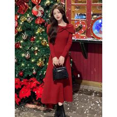 批发韩国春款战袍法式高级感生日礼裙新年可穿长款内搭红色针织连衣裙