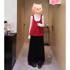 批发大码圣诞穿搭红色吊带背心女装冬季新款胖MM遮肉显瘦白色<b class='q'>T</b><b class='q'>恤</b>套装
