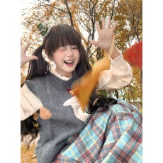 日系可爱已通知穿搭小熊提花针织衫马甲背心女叠穿百搭衬衫半身裙