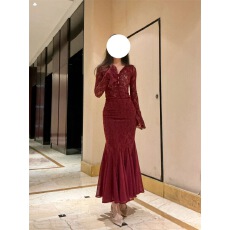 批发优雅时髦高级感蕾丝设计上衣包臀半身裙两件套女秋季新款辣妹套<b class='q'>装</b>