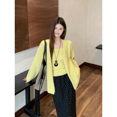 批发日常通勤套装女2025秋冬新款简约风黄开衫内搭甜辣吊带<b class='q'>背心</b>两件套