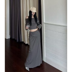 批发2025秋季新款辣妹炸街套装一<b class='q'>字</b>领长袖上衣褶皱显瘦半身裙两件套