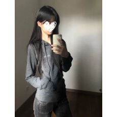 批发淡人穿搭小众复古开衫连帽外套女秋季新款别致正肩修身百搭上衣潮