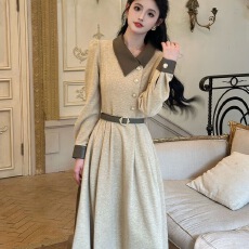批发新款秋季2025高级法式气质长袖连衣裙收腰长裙深秋连衣裙