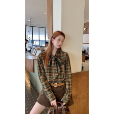 批发格子<b class='q'>衬衫</b>女款2025新款爆款秋冬内搭长袖法式上衣巨好看<b class='q'>衬衣</b>