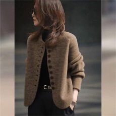 批发气质咖色巨好看的厚外套毛呢女款超火减龄冬装高级感<b class='q'>女士</b>短款呢子