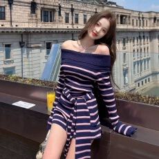 批发性感<b class='q'>条纹</b>露肩长袖针织衫女2025年秋季新款时尚抽绳高腰短<b class='q'>裤</b>三件套