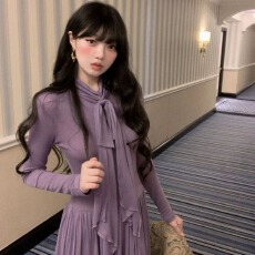 批发韩版秋冬新款紫色设计绑带<b class='q'>长袖</b>连衣<b class='q'>裙</b>女装纯欲风辣妹修身显瘦<b class='q'>裙</b>子