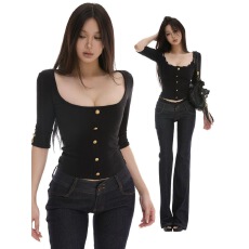 批发辣妹时髦大方领金扣五分袖T恤女秋冬新款弹力修身显瘦内搭短上衣